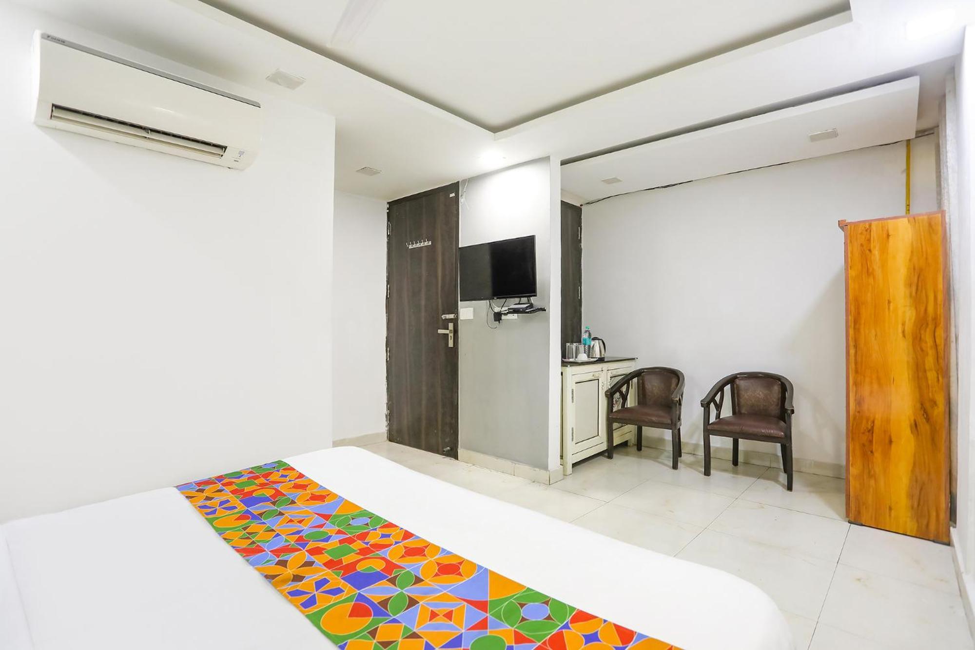 Fabexpress The Arrow Hotel นิวเดลี ภายนอก รูปภาพ